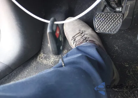 2016 Nissan Sentra S z USA, uszkodzony, nr VIN 3N1AB7AP6GY242880